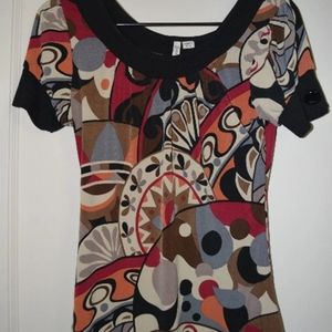 Dress Top with Contemporary Art pattern